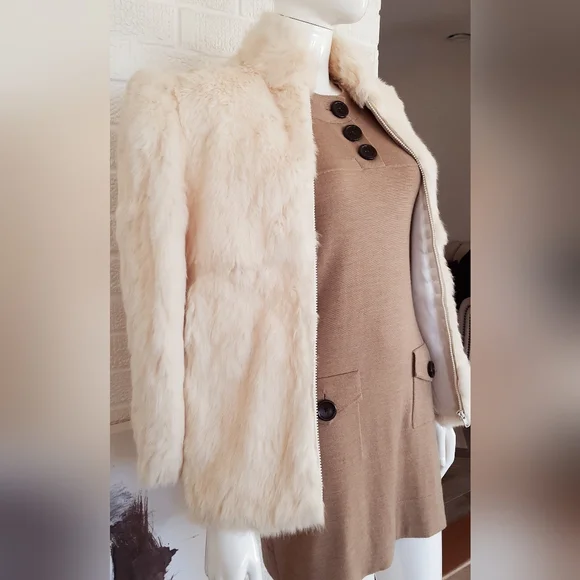 Beige/Natual white fur jacket - Picture 2 of 5